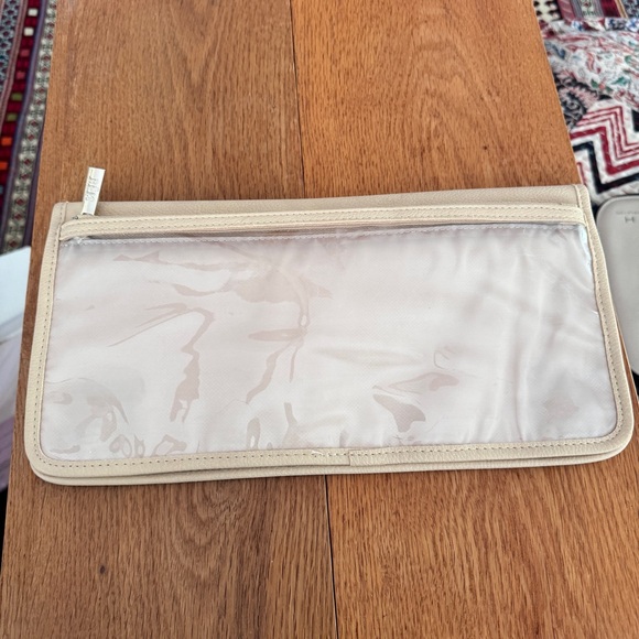 BEIS Seatback Organizer in Beige - Picture 7 of 7